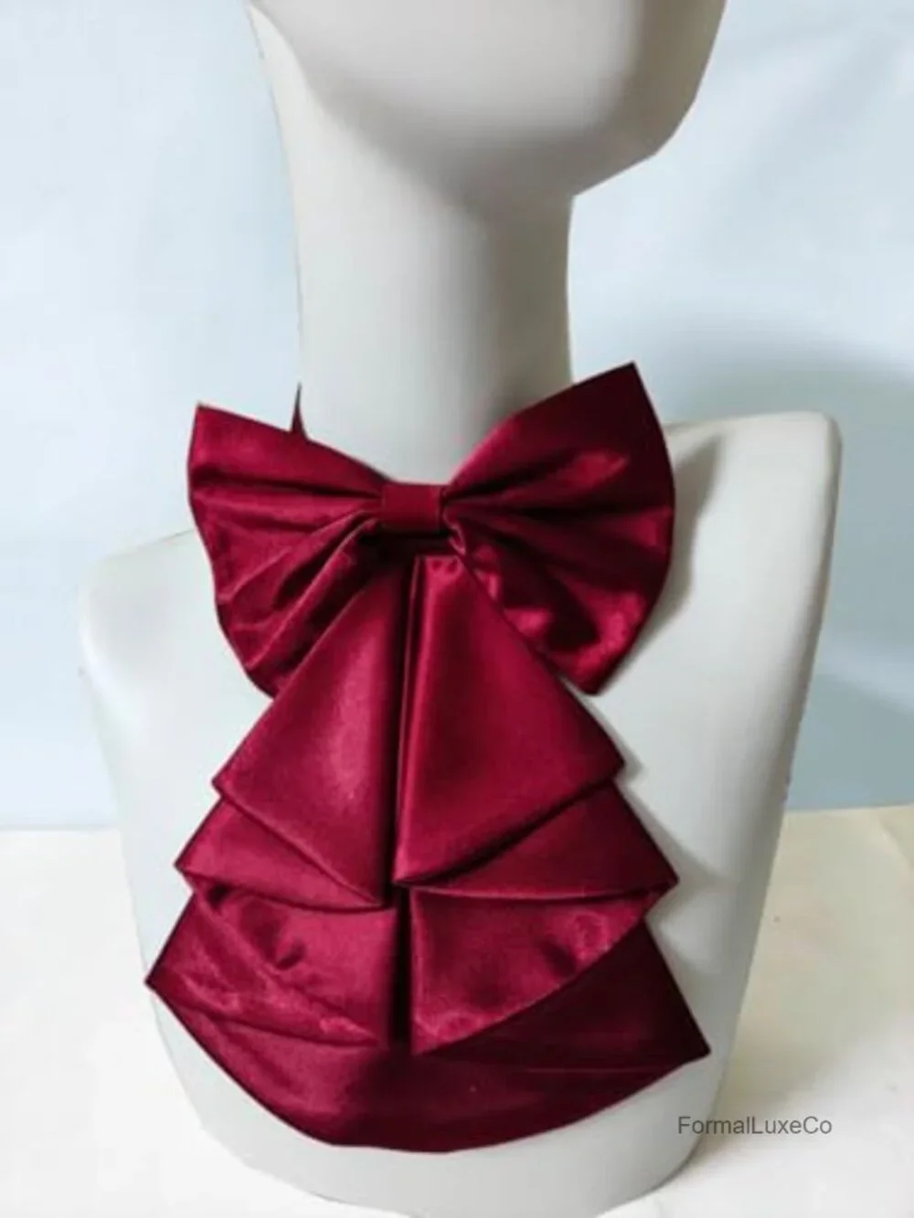Men's Pre-tied Cravat Renaissance Jabot Ascot Tie Victorian Costume Accessory
